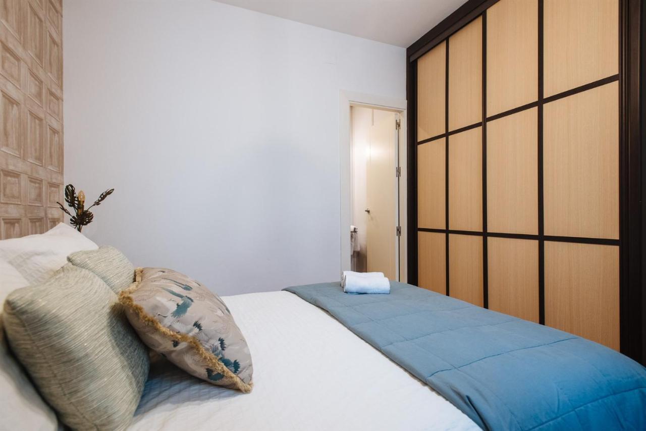 Feijoo Suite Apartment Севілья Екстер'єр фото
